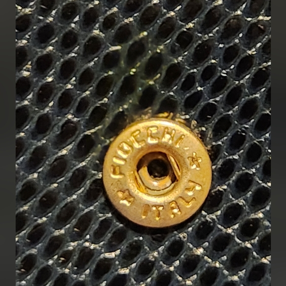 SOLD! Salvatore Ferragamo Black leather Tri-fold wallet. - Picture 12 of 15